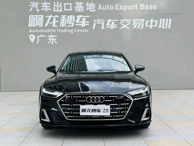 Audi A7L — Фото автомобиля 2