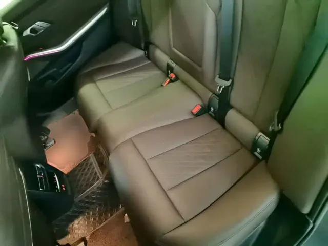 BMW i3 — Фото автомобиля 16