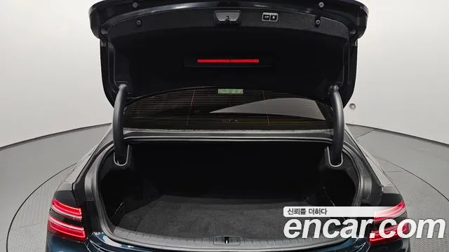 Genesis G80 Бензин 2.5 турбо AWD — Фото автомобиля 20