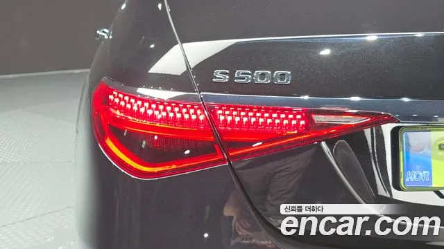 Mercedes-Benz S-Class — Фото автомобиля 20