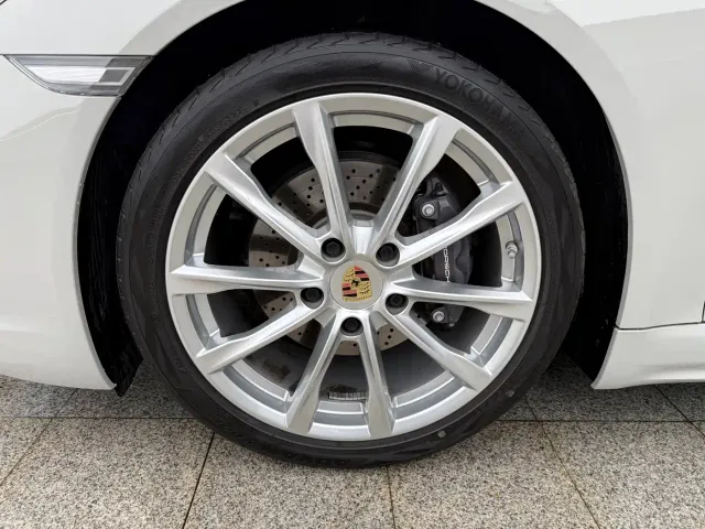 Porsche 718 — Фото автомобиля 8