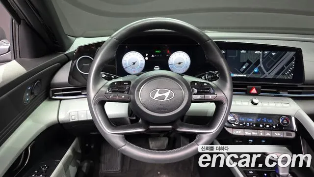Hyundai AVANTE — Фото автомобиля 12