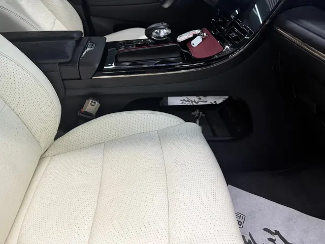 GAC Trumpchi M8 — Фото автомобиля 14