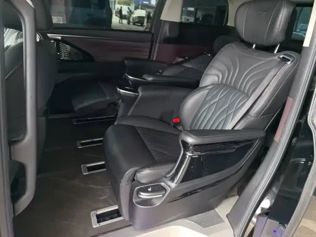 GAC Trumpchi M8 — Фото автомобиля 16