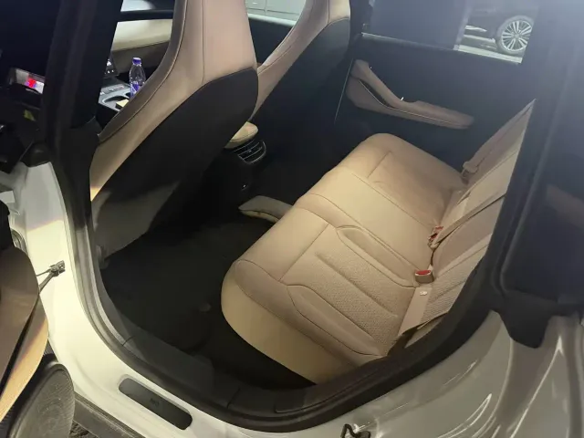 Nio ET5 Touring — Фото автомобиля 5