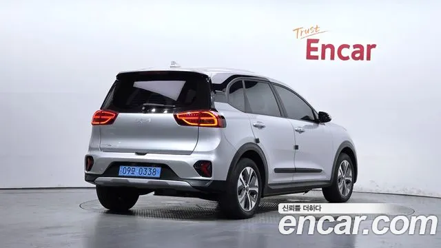 Kia Niro Niro Plus Air — Фото автомобиля 2