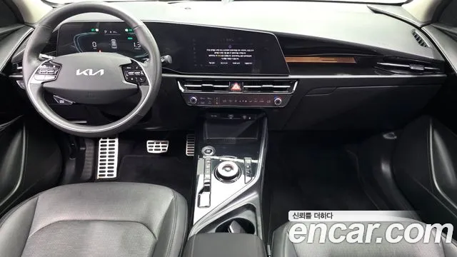 Kia Niro The All New Niro Signature — Фото автомобиля 7