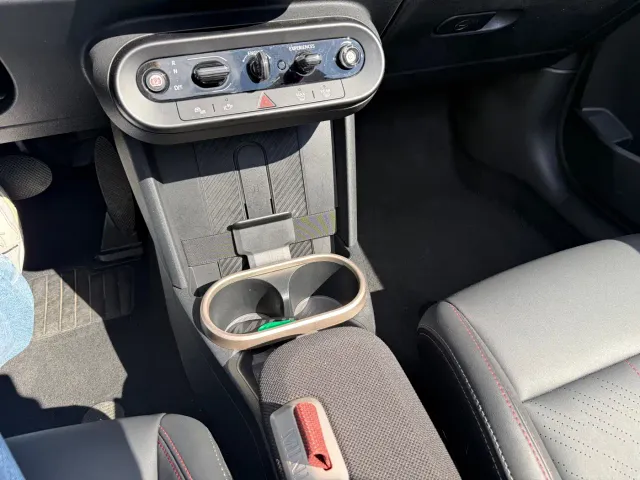 MINI Hatch — Фото автомобиля 14