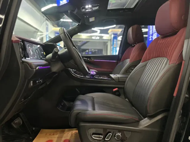 GAC Trumpchi M8 — Фото автомобиля 9