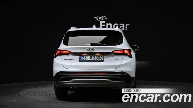 Hyundai Santafe Новый Santa Fe Бензин 2.5T 4WD — Фото автомобиля 4
