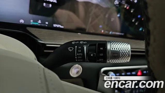 Genesis GV80 — Фото автомобиля 30