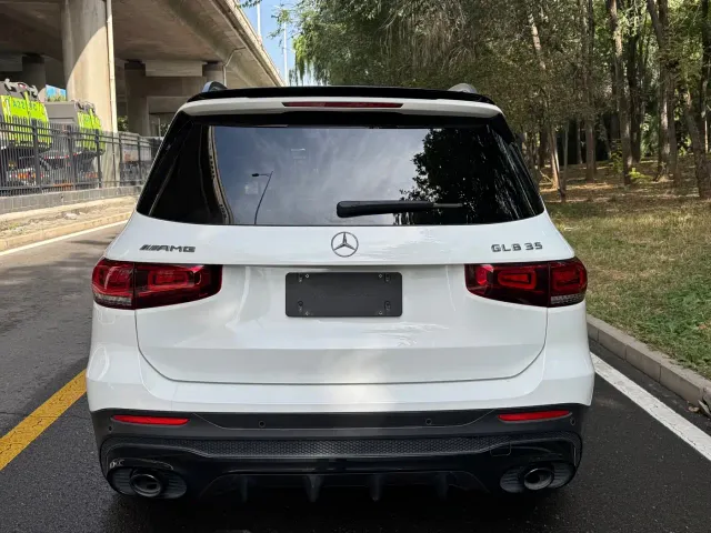 Mercedes-Benz GLB AMG — Фото автомобиля 6