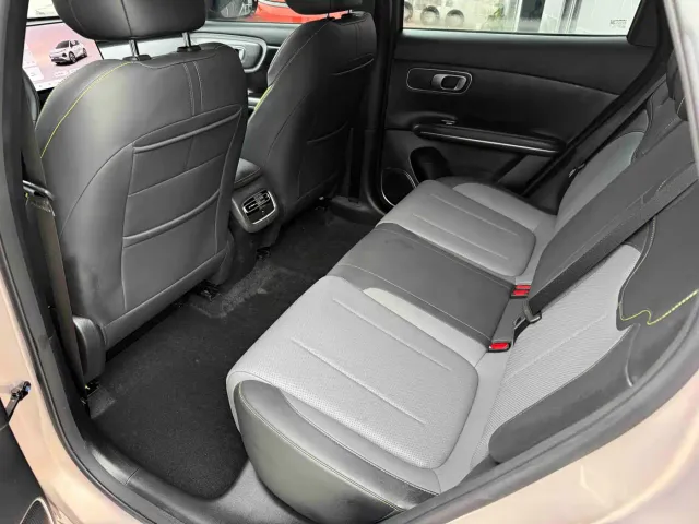 Changan Qiyuan Q05 — Фото автомобиля 11