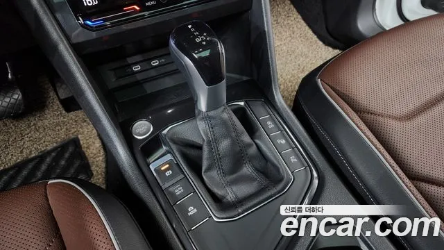 Volkswagen Tiguan — Фото автомобиля 8