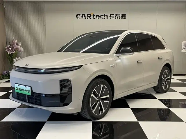Фотография автомобиля — Li Auto L6