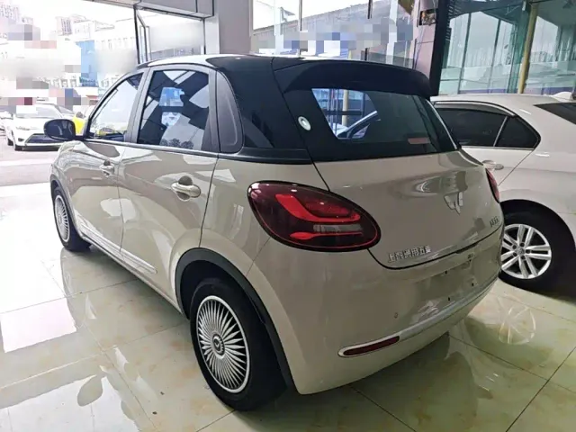 Wuling Bingo — Фото автомобиля 4