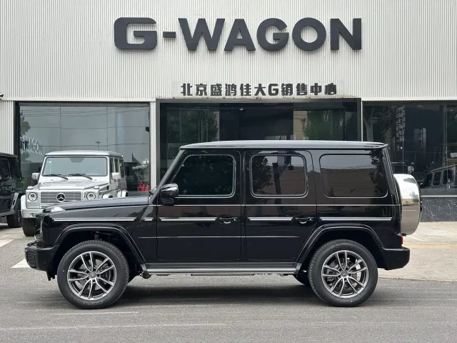 Mercedes-Benz G-Class — Фото автомобиля 2