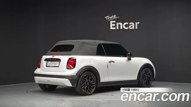 Mini Cooper Convertible — Фото автомобиля 17