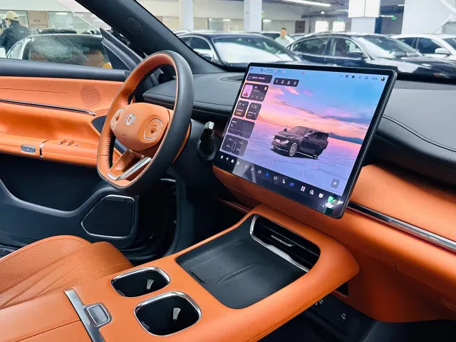Changan Qiyuan Q07 — Фото автомобиля 7