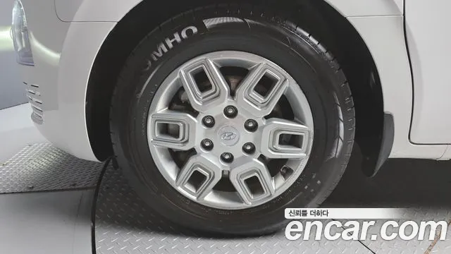 Hyundai Staria Staria L3.5 Карго 3 места — Фото автомобиля 5