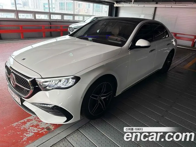 Фотография автомобиля — Mercedes-Benz E-Class W214