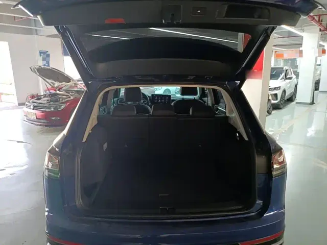 Volkswagen Tayron GTE Plug-in Hybrid — Фото автомобиля 18