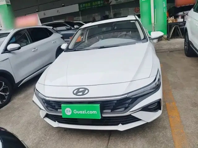 Hyundai Elantra 2023 1.5L CVT GLX Elite Edition — Фото автомобиля 2