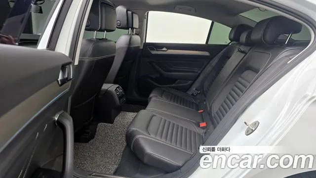 Volkswagen Passat Passat GT(B8) 2.0 TDI Prestige — Фото автомобиля 13