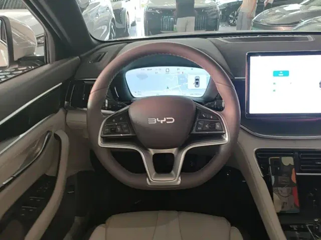 BYD Song PLUS — Фото автомобиля 10