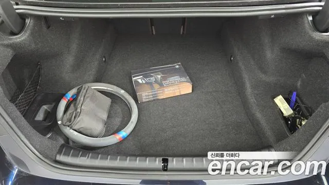 BMW 5 Series G30 — Фото автомобиля 22