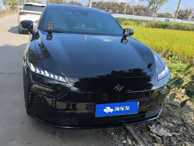 Dongfeng eπ 007 — Фото автомобиля 2