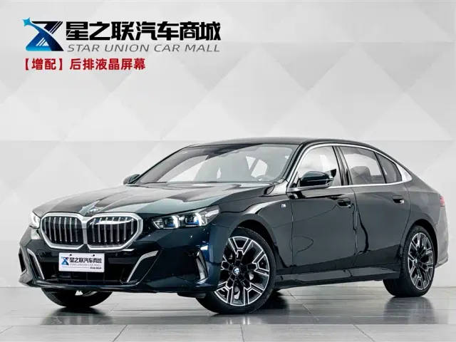 Фотография автомобиля — BMW 5 Series