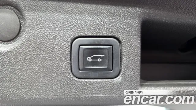 ChevroletGMDaewoo Equinox Новый Next Equinox 2WD Premier — Фото автомобиля 15
