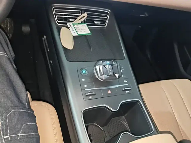 BYD Song Pro — Фото автомобиля 13