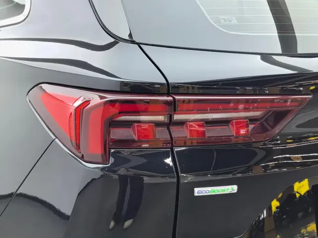 Ford Lingrui — Фото автомобиля 11