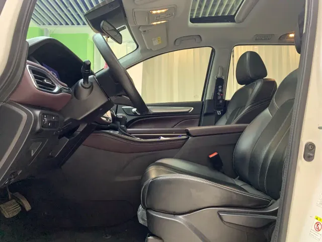 GAC Trumpchi M6 — Фото автомобиля 8