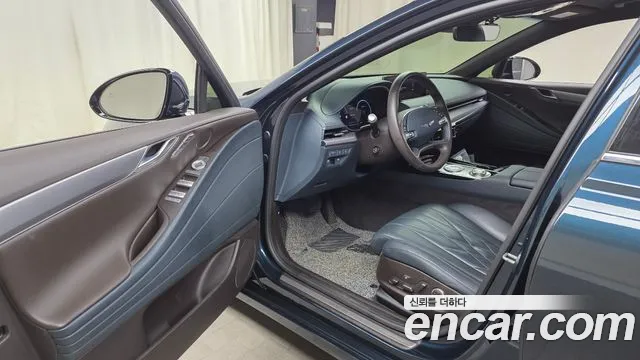 Genesis G80 Бензин 2.5 турбо AWD — Фото автомобиля 10