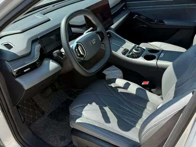 Geely Galaxy L6 — Фото автомобиля 5