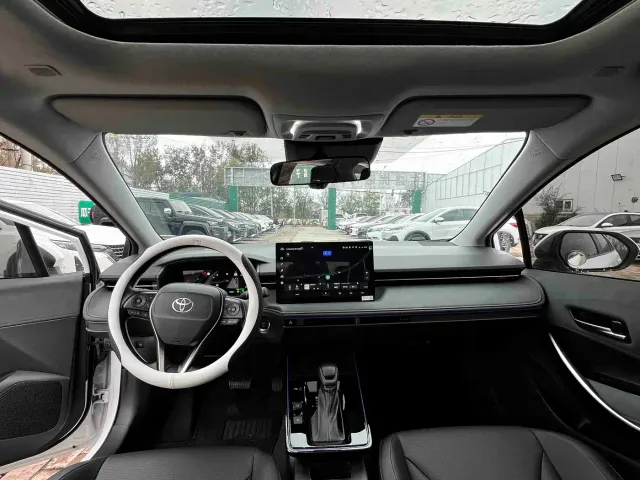 Toyota Corolla — Фото автомобиля 9