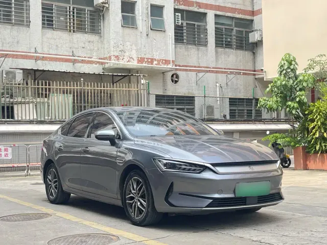 BYD Qin PLUS 2021 EV 500KM Luxury Model — Фото автомобиля 3