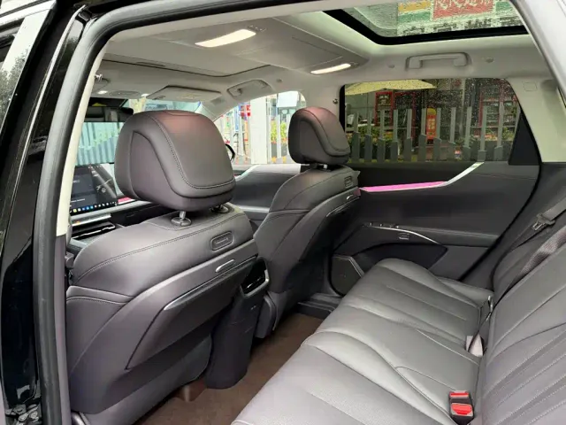 Buick Zhijing E7 — Фото автомобиля 11