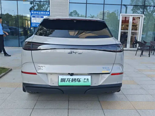 BYD Sealion 06 — Фото автомобиля 8