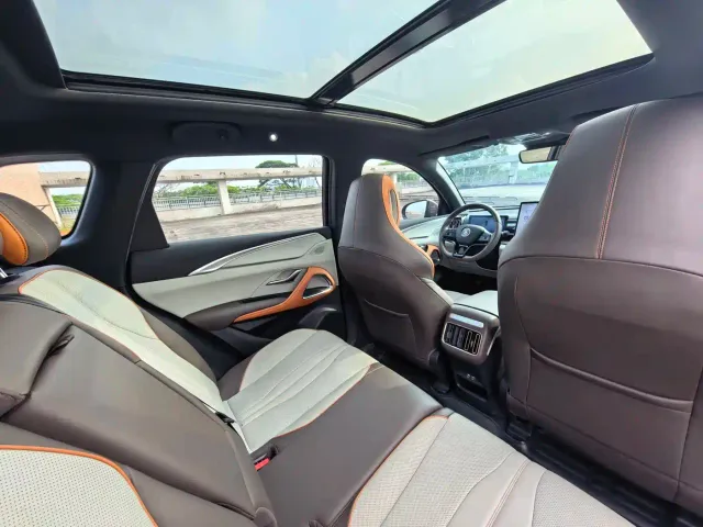 BYD Song Pro — Фото автомобиля 15