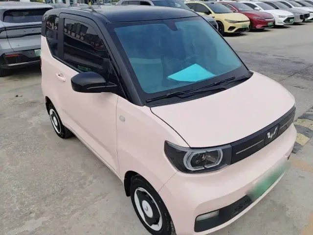 Wuling Hongguang Mini EV — Фото автомобиля 3