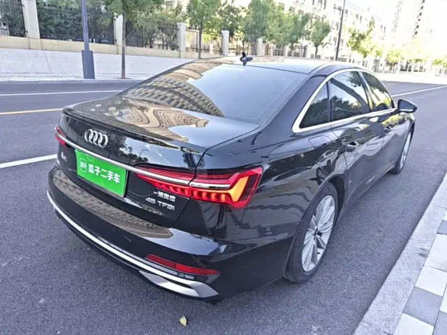 Audi A6L — Фото автомобиля 6