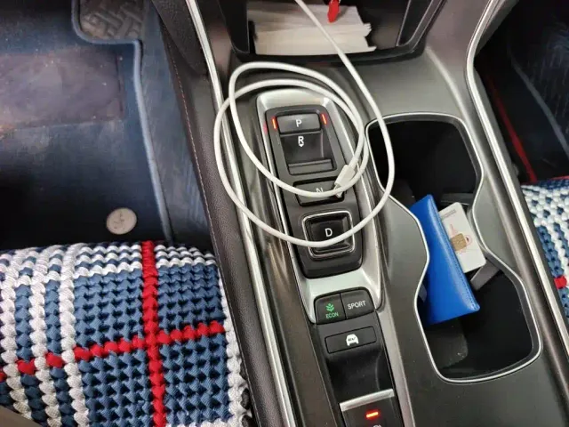 Honda Accord — Фото автомобиля 16