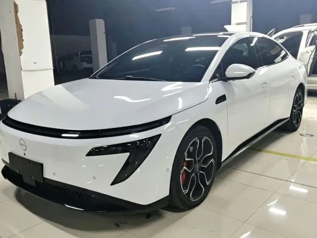 Фотография автомобиля — Nissan N7