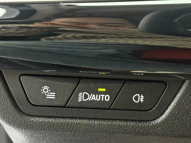 BMW X1 — Фото автомобиля 10