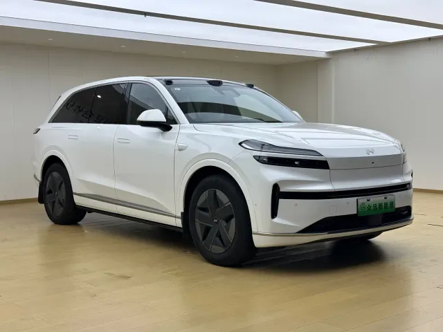 Onvo L90 — Фото автомобиля 3