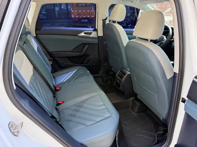 Volkswagen Tharu — Фото автомобиля 10